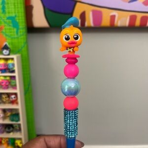 Disney Doorables Neon Donald Duck Handmade Beaded Pen